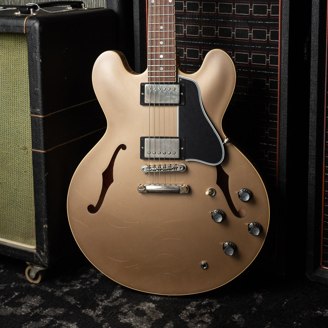 1.3.24 - Gibson Custom Shop 1961 ES-335 Reissue _CME Spec_ Antique Gold Mist Poly Murphy Lab-4.jpg__PID:eccd2be7-0b57-4f14-b811-fb0180f2c6f4