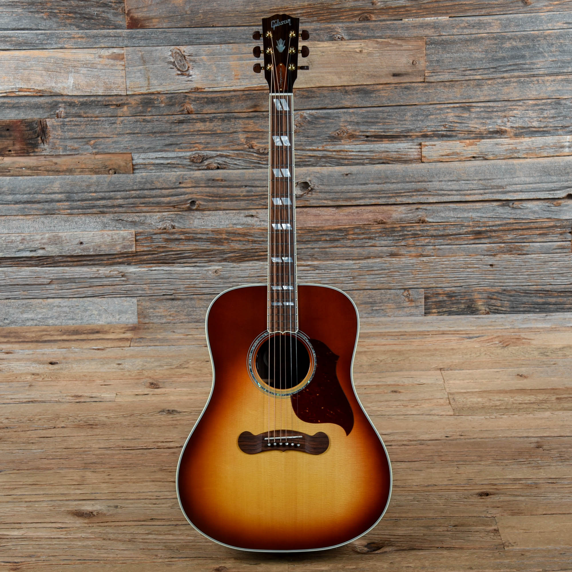 Gibson Songwriter Standard Sunburst 2022